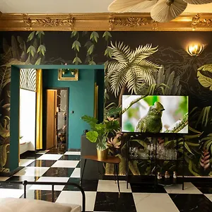 jungle-apartments.hotelswroclaw.com/