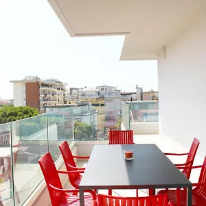 Апартаменты Dainese Apartments, Casa Miriam, Лидо-ди-Езоло